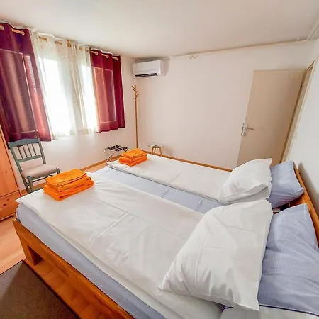 Apartment Otava